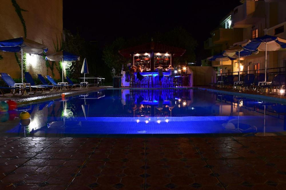 Sofia Studios & Apts Ayía Marína Eksteriør bilde