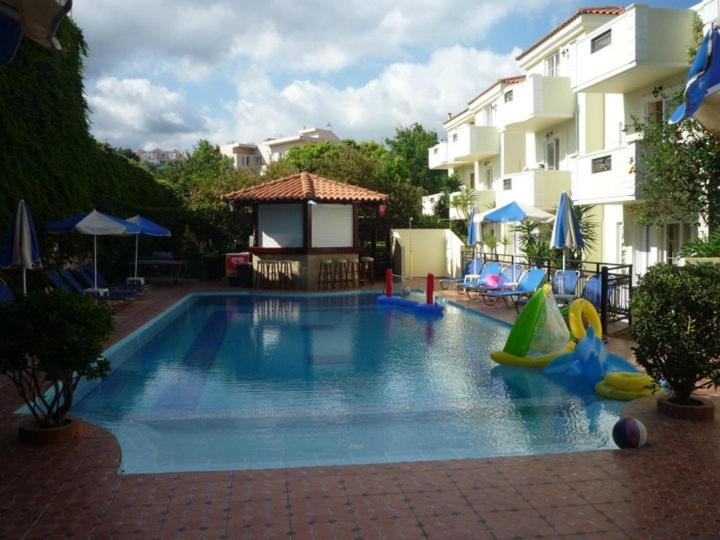 Sofia Studios & Apts Ayía Marína Eksteriør bilde