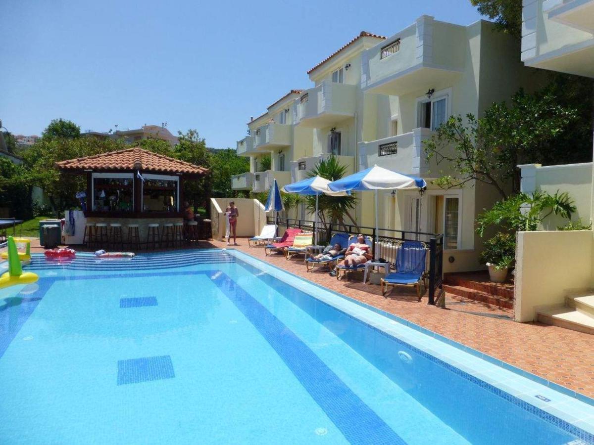 Sofia Studios & Apts Ayía Marína Eksteriør bilde