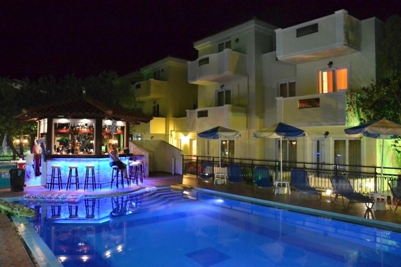 Sofia Studios & Apts Ayía Marína Eksteriør bilde