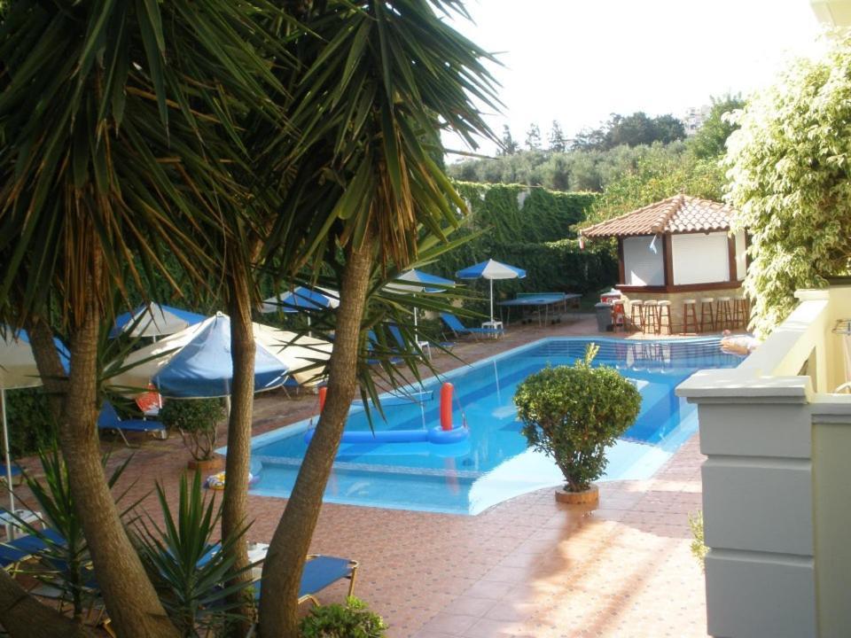 Sofia Studios & Apts Ayía Marína Eksteriør bilde